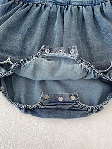 Bộ áo liền quần mùa thu mới cho bé gái, áo liền quần thêu bèo nhún, áo liền quần tam giác denim ngọt ngào thoải mái cho bé tập bò (Sản phẩm này có kiểu dáng rộng rãi, vui lòng chọn nhỏ hơn một size nếu bạn muốn kiểu dáng ôm sát hơn) - Màu xanh lam - Xem 10