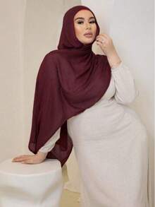 Lenço de cabeça feminino de cor sólida em fibra de viscose, lenço/robe/véu muçulmano macio com bordas largas, lenço/xale multifuncional branco, adequado para uso diário, lenço de cabeça tricotado. - Borgonha - Ver 3