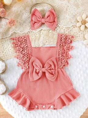 Set de 2 piezas de mono informal elegante y dulce para bebé niña, body de unicolor suave y transpirable con adorno de encaje y flecos, y diadema a juego