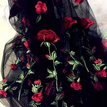 قماش تول مطرز بالزهور بالياردة، قابل للغسل باليد فقط، نمط الوردة، قماش مناسب لصنع فساتين الزفاف والملابس والتنانير والديكور - متعدد الألوان - مشاهدة 1