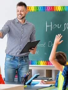 2 pièces Ensemble de bordures de crayon arc-en-ciel, décorations de bordure de tableau d'affichage, convient pour le tableau noir, le tableau d'affichage, le mur, la fenêtre de la salle de classe de l'école, la porte, la décoration de la rentrée scolaire, la décoration de la salle de classe, la décoration de la chambre, les fournitures pour bébé, la décoration de fête, la décoration de vacances, les cadeaux de baby shower
