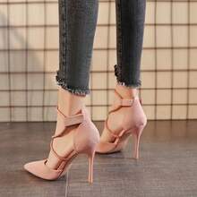 Sandalias romanas de tacón alto con tiras cruzadas para mujer. Zapatos de tacón alto para mujer con hebilla recta, tacón fino y punta afilada. - Rosa - Ver 4