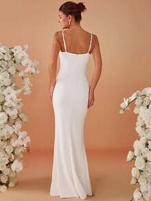 EVERPRETTY Elegant Fitted Spaghetti Strap Pearl-Embellished Mermaid Wedding Dress - White - View 2