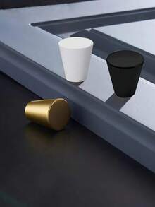 10 قطع مقابض أبواب الخزانة ذات الثقب الواحد، مناسبة للخزائن والدواليب والأدراج والخزائن الجدارية وخزائن الأحذية، مقابض دائرية ذهبية اللون ذات ثقب واحد، مصنوعة من سبيكة الزنك، مع البراغي المرفقة