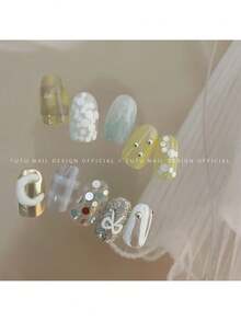 1 盒银色、金色、黑色、白色圆形亮片组合，全新闪亮圆点亮片随机混合，超级闪光美甲亮片组合，极简主义美甲装饰，美甲沙龙用品指甲指甲饰指甲宝石 - 銀色 - 查看 6