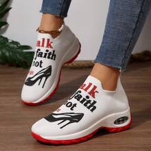 Brand New Rubber Outsole Non-Slip Shoes. Casual # Breathable # Wear-Resistant. Low-Top Sneakers. Suitable For Cycling, Running, Traveling And Hiking. Suitable For Indoor And Outdoor Wear. Available In Four Colors. Wearing Them Will Make People Shine. - 紅色 - 查看 1