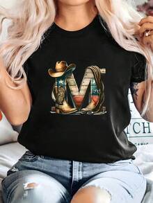 Mujer Camiseta de mujer México Envío Tela transpirable de alta calidad  Estampado de  Lavado a máquina Fresco Deportes Cuello redondo Casual Manga corta Versátil Nueva Era  Lavable a máquina, top casual de cuello redondo de deportes de trabajo estudiantil, moda cómoda y moderna |vestidos de mujer verano almacen localCamisa para mujer de color negro con un diseño atractivo de la letra "M" que incluye un sombrero vaquero, una correa y botas vaqueras, con un estilo muy ranchero y atemporal - Negro - Ver 1