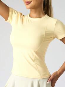 女式基本款修身短袖 T 恤、瑜伽上衣、紧身健身跑步瑜伽 T 恤 - 黃色 - 查看 4