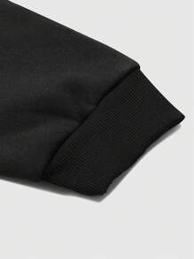 Felpa classica nera da uomo, casual e ampia, con motivo creativo a cartone animato di ramen, stile minimalista, collo, polsini e orlo a costine per una vestibilità durevole e il mantenimento della forma