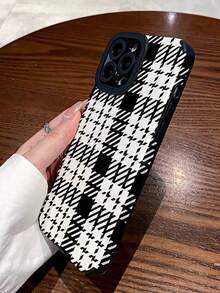 1pc PU Leather Minimalist Fashion Diagonal Striped Black & White Plaid Pattern Phone Case Compatible With Samsung/ 11, 12 Pro Max, 14 Pro Max, 15 And Other Models - Multicolor - View 3