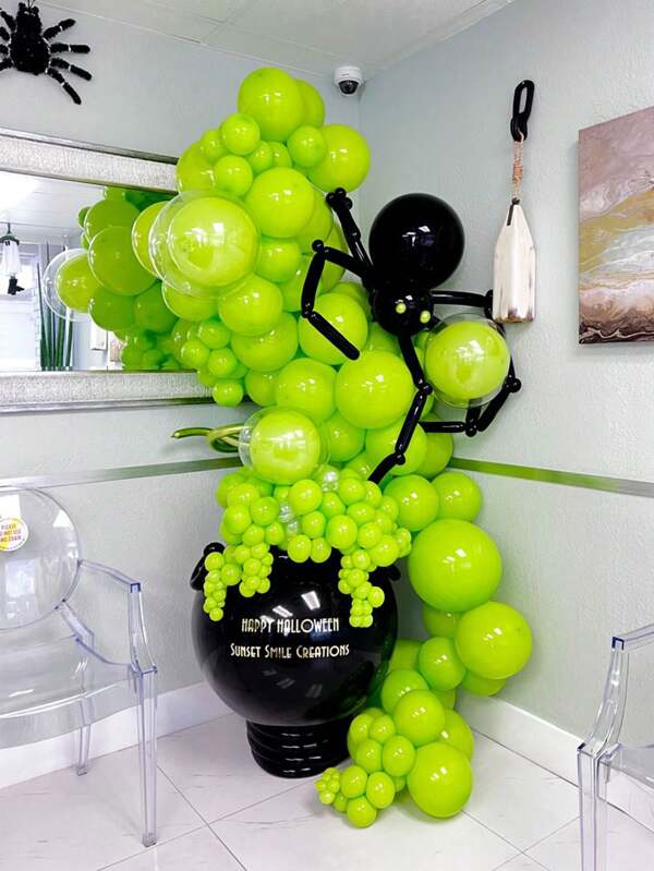 104pcs Halloween Balloon Kit - DIY Cauldron Arch Garland, 18/10/5 Inch Green Black Latex Balloons With DIY Spider For Party Decor, BabyShower Gift Horror Halloween Birthday Supplies Party Decoration, Easy DIY Decor