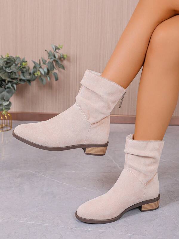 Women's New Casual Comfortable Suede Irregular Pleated Sexy Elegant Bohemian Style Low Heel Wooden Sole Suitable For Casual, Shopping, Party, Wedding, Fashion Ankle Boots