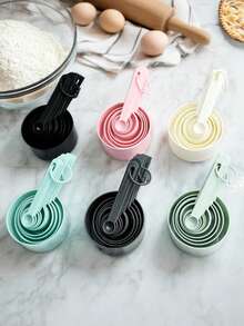 Juego de 10 piezas de tazas y cucharas de medir, tazas y cucharas de medir Kitchen Aid con escalas de medición seguras para cocinar y hornear, tazas y cucharas apilables, utensilios de cocina para cocinar y hornear, juego de tazas y cucharas de medir - Multicolor - Ver 2