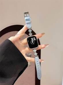 New Plum Blossom Leather Strap Compatible With 38/40/41/42/44/45/46/49mm Compatible With Apple Watch Strap Ultra/S10/9/8/7/6/5/4/3/2/1