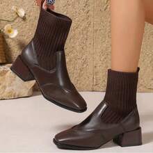 女士复古拼接针织弹力踝靴，2024秋冬新款，英伦风时尚方头百搭舒适中跟修身粗跟踝靴，方便穿脱 - 棕色 - 查看 2