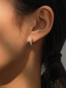 一对925纯银时尚珐琅链耳环，优雅银饰，适合女性婚礼佩戴。 - 銀色 - 查看 3