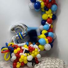 10 英寸皇家蓝、红、黄氦气乳胶气球，带有白色狗爪印，嘉年华马戏团气球适用于狗狗主题性别揭秘派对、单身派对、庆祝活动、生日、毕业典礼、周年纪念日、独立日、新娘送礼会、圣诞节、情人节、母亲节 - 彩色 - 查看 7