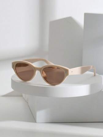 Vintage Women's Going Out Outfit Fashion Cat Eye Glasses Versatile PC (Polycarbonate) , Casual, Suitable For All Seasons