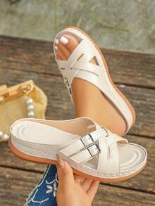 Women's Solid Color Criss-Cross Strap Buckle Decor Lightweight Breathable Round Toe Platform Wedge Heel Casual Fashion Slide Sandals, Suitable For Daily Wear, Vacation, Beach, Summer - Beige