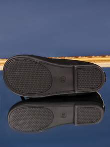 1 Đôi giày bệt đen kiểu slip-on cho bé gái lớn, chất liệu da lộn PU, trang trí nơ, mũi tròn, đế mềm, thoải mái, giày công chúa thường ngày phù hợp cho bé từ 1-12 tuổi, đi chơi, dự tiệc, du lịch, trong nhà/ngoài trời, hàng mới về mùa xuân/thu 2026. - màu đen - Xem 8