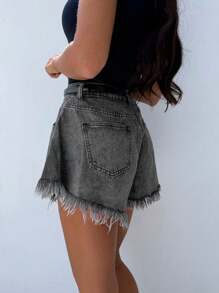 Damskie luźne szorty jeansowe z kieszeniami w pasie i surowym obszyciem w kształcie litery A