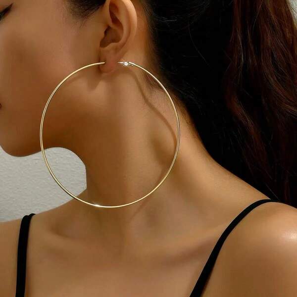 1 Pair Golden Oversized Hoop Earrings - Chic Large Circle Design, Lightweight & Hypoallergenic For Sensitive Light Beige, Perfect For Casual Attire, Music Festivals & Gifting, Everyday Jewelry | Vintage Style Earrings | Lightweight Earrings, Novelty Earrings