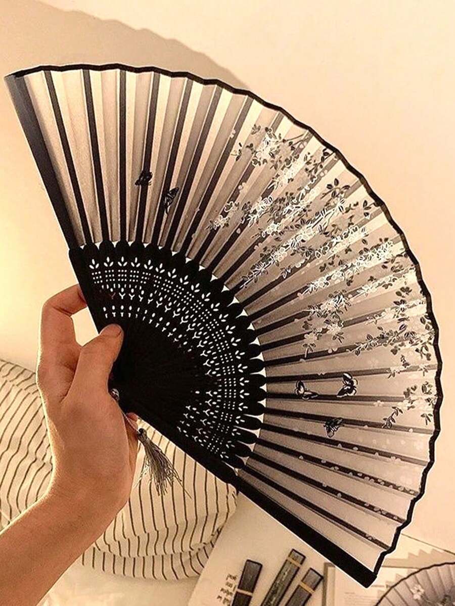 1 Peça Leque Dobrável Retrô, Leque de Mão de Bambu com Borla, Leque de Bambu, Leque Pintado, Leque de Mão Dobrável, Leque de Mão para Casamento, Leque Decorativo, Leque Dobrável Estilo Antigo, Leque Dobrável Estilo Chinês Moderno, Leque Dobrável Chinês Clássico e Elegante com Flor, Leque de Pintura a Tinta, Leque Dobrável para Casamento, Leque de Bambu Portátil, Leque Dobrável de Verão para Fotografia
