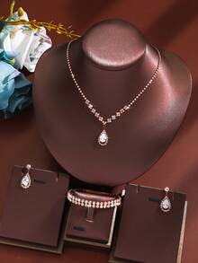 新娘首饰套装 - 项链、耳环、手链，缀满水钻和水滴，优雅精致 - 适合女性日常佩戴、婚礼、派对等场合。情人节配饰