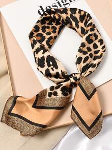 1 pezzo Foulard quadrato alla moda con stampa leopardata, sciarpa in seta sintetica per donna, accessorio casual e versatile per decorare il collo - Cachi - Visualizzare 1