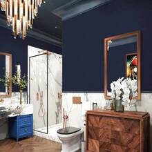 1 卷深海蓝色自粘壁纸 17.7 英寸 X 39.3/118.1/196.8 英寸 防水可移除自粘乙烯基 适用于卧室、厨房和浴室 易于安装 无残留 适用于家庭装饰 厨房装修 房间翻新 高品质乙烯基装饰乙烯基 专为室内设计师设计 - 霧霾藍 - 查看 3