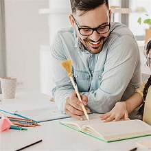 10 pezzi Decorazioni di Ognissanti, matite a forma di scopa da strega, penne per scrivere e dipingere, regali e premi per feste di Ognissanti - Multicolore - Visualizzare 12
