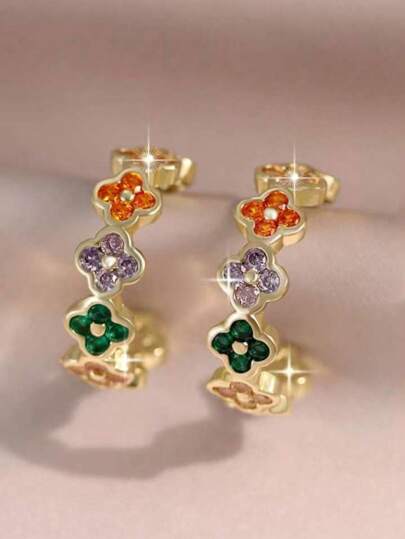 زوج أنيق من أقراط الكلوفر المحظوظ المرصعة بالزركونيا المكعبة الملونة للنساء، أقراط حلقية للزفاف والحفلات والاستخدام اليومي، هدية عيد ميلاد