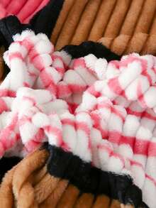 1 pièce Couverture en flanelle à carreaux imprimée, couverture multifonctionnelle et confortable pour la sieste, le canapé, le bureau, le camping, les voyages, toutes les saisons, cadeau de Noël et d'Halloween