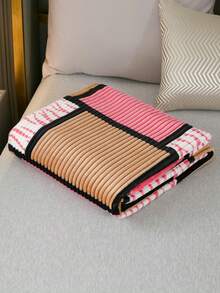 1 pièce Couverture en flanelle à carreaux imprimée, couverture multifonctionnelle et confortable pour la sieste, le canapé, le bureau, le camping, les voyages, toutes les saisons, cadeau de Noël et d'Halloween