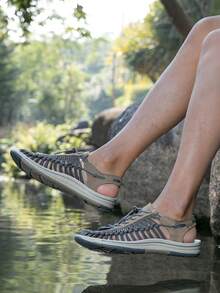 全新夏季大码编织透气女士凉鞋、休闲沙滩鞋、罗马凉鞋、水鞋、男士户外徒步鞋