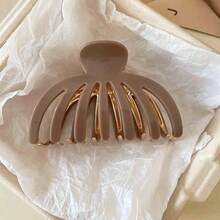 Korean Elegant Heart Shaped Plastic Claw Hair Clip, Medium Size, Wholesale,Hair Accessories,Hair Claw,Claw Clips,Hair Clutch,Hair Jaw Clip Fall Winter For Vacation Outfits Woman