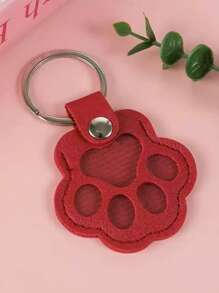 用于存放丢失的宠物毛发的吊坠、用于猫狗的纪念袋、用于存放家人朋友的猫狗毛发的袋子以及带有吊饰的宠物毛发袋