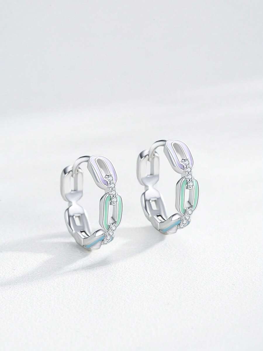 一对925纯银时尚珐琅链耳环，优雅银饰，适合女性婚礼佩戴。
