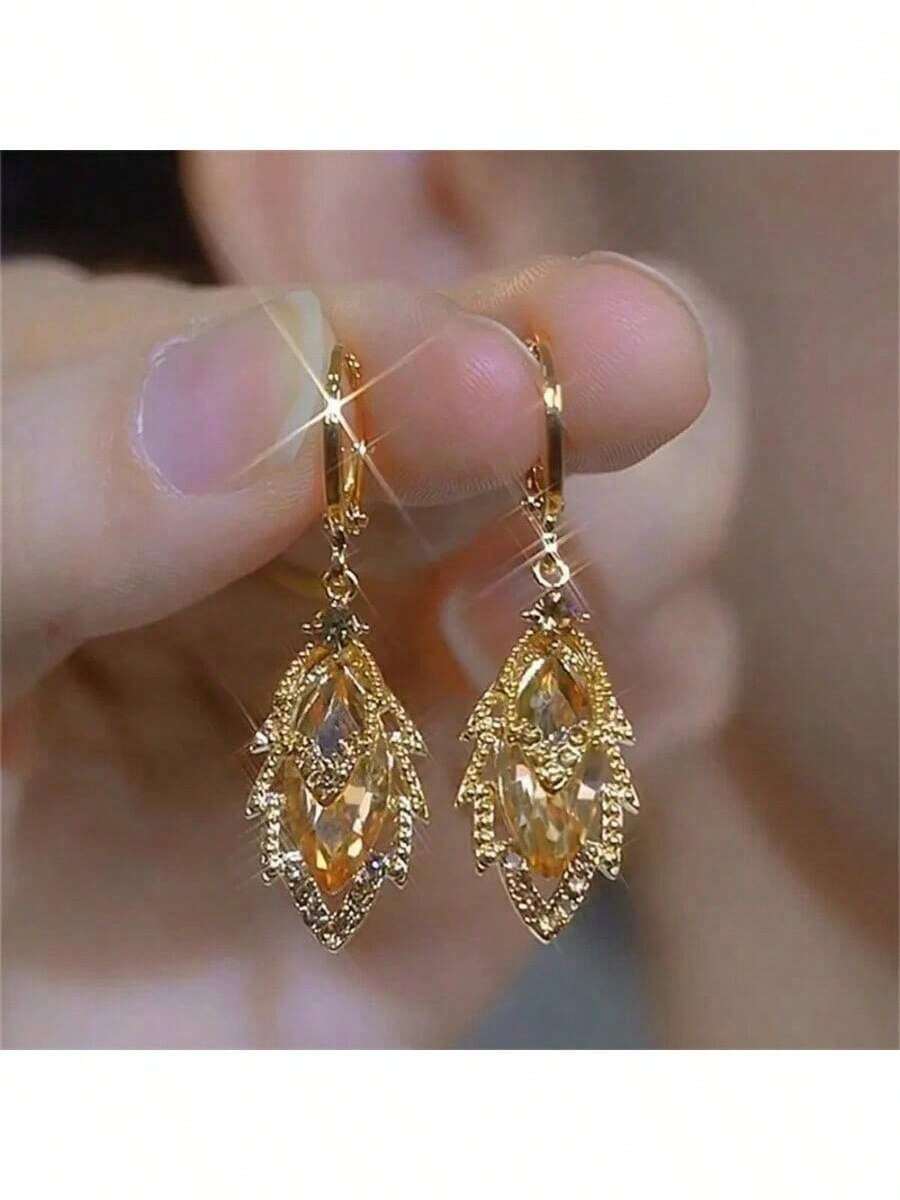 A Pair Of Elegant Purple Leaf Earrings, Versatile High-End Temperament Earrings, High-Quality Women's Jewelry, Suitable For Daily Commuting And Gatherings - Ideal Gift - 金色 - 查看 1