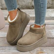 Sepatu Bot Salju Pendek Musim Dingin 2025, Aneka Warna, Tebal & Hangat, Sepatu Bot Anti Selip, Sepatu Bot Setinggi Mata Kaki, Sepatu Bot Hangat dengan Sol Tebal, Sepatu Bot Setinggi Mata Kaki, Sepatu Bot Bulu - Hijau Tentara - View 3