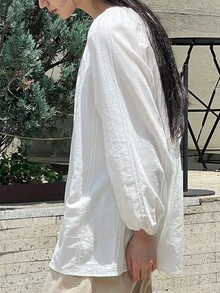 优雅圆领白色宽松长袖女式上衣，飘逸廓形，主教袖，休闲宽松衬衫，全新街头通勤风格，秋季必备 - 白色 - 查看 4