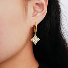 Clover Earrings For Women, Vintage Pearl Earrings, Bridal Earrings, 18K Gold Plated With Mother Of Pearl And AAA Zirconia, 925 Silver Hypoallergenic Posts, Gift For Wedding Anniversary - 銀/B - 查看 5