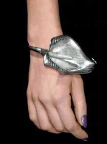 1 件优雅的法式复古风马蹄莲花项链，适合女士，合金开口袖口设计，适合派对、宴会和送礼 - 四季配饰 - 彩色 - 查看 8