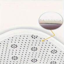 1 pieza/4 piezas Juego de baño de árbol de Navidad verde oscuro, incluye cortina de ducha, alfombra de inodoro, alfombra de baño, etc. Hecho de tela de poliéster impermeable y duradera. Decorado con patrones de árbol de Navidad, estrellas y copos de nieve. Adecuado para agregar un ambiente navideño al baño, especialmente para la temporada navideña.