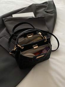 新款时尚休闲可锁手提包，适合聚会、郊游、购物和日常使用，可存放硬币、手机，也适合作为白领、大学生和办公室职员的工作包，优雅的女士包 - 黑色 - 查看 6