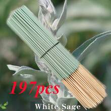 8种香味的香薰棒，每套50支。内置香座，高品质香薰套装。香味包括：咖啡、绿茶、橙子、西柚、桂花、茉莉、薰衣草和桃子。天然木质香薰棒，适用于冥想、瑜伽、放松和旅行。