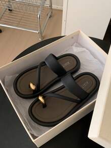 XIXITIAO 女士户外软底人字拖，百搭纯色沙滩凉鞋，法式简约风格平底方头轻便舒适休闲家居拖鞋，适合海滩/户外/派对等场合