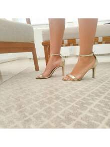 Sandália Feminina Gisele Salto Alto Caramelo Várias Cores Metalizados Prata Dourado