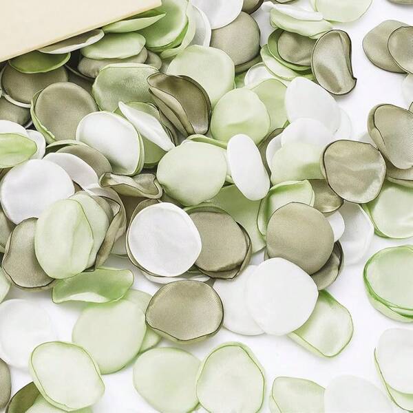 100/200/300 Pcs Silk Rose Petals Rose Green White Flower Petals For Wedding Flower Basket Aisle Scatter Dinner Table Centerpieces Party Confetti Bridal Shower Romantic Night Decoration