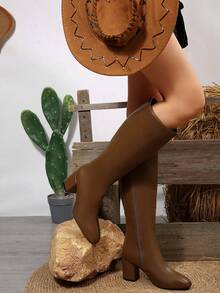 FVPFVP Botas altas de puntera cuadrada de cuero patentado inspiradas, botas de montar de tacón grueso ajustadas para mujer, estilo occidental, botas marrones para otoño/invierno - Marrón - Ver 7